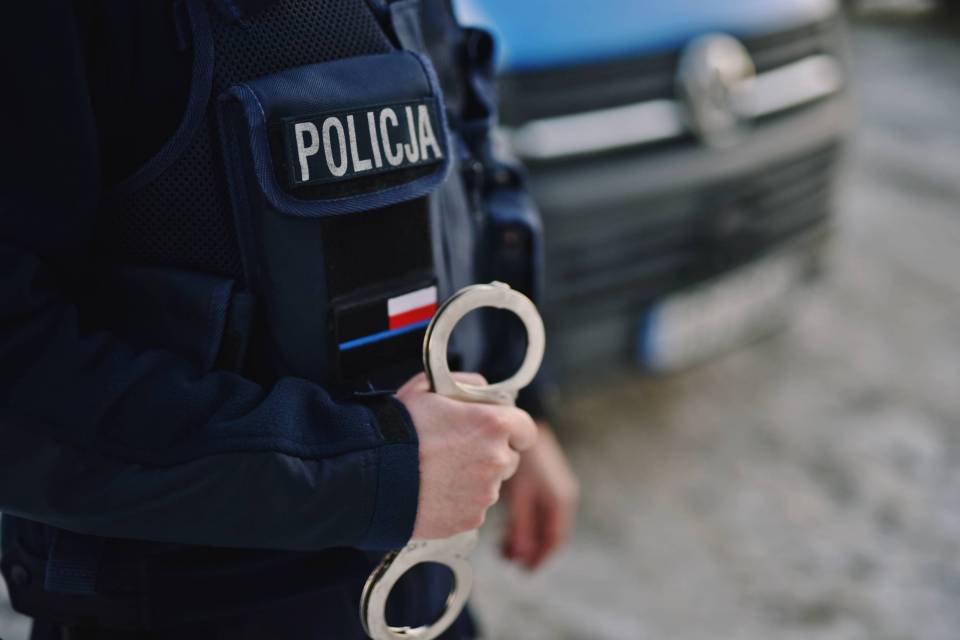policja-kajdanki